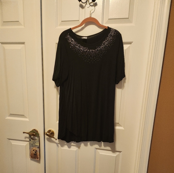 🩶LIDA COLLECTION/Top🩶 - Picture 1 of 4